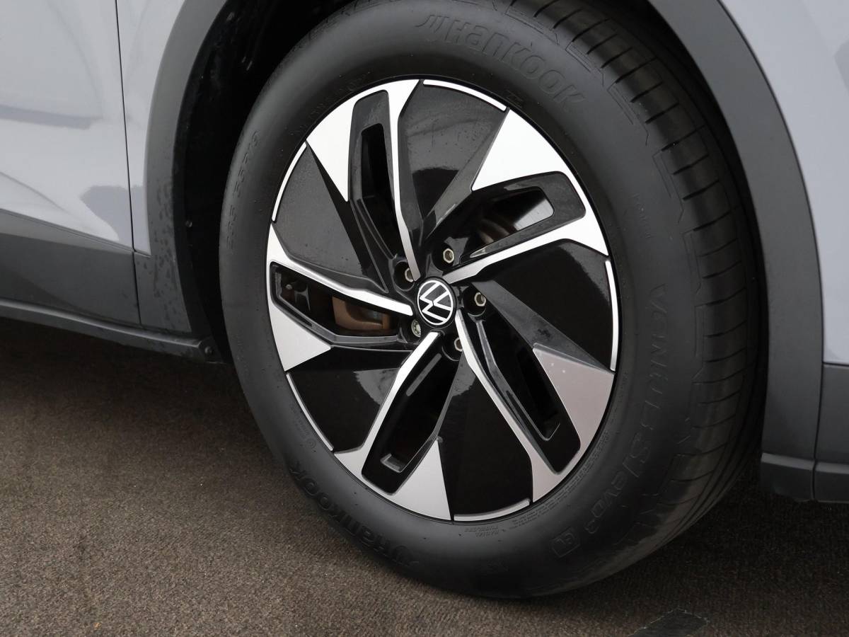 Volkswagen ID.4 Volkswagen ID.4 Pro 77 kWh 204pk SOH 95,5% · Apple/Android Car Play · Navigatie · P-Sensoren · Verkeersbord Herkenning · 19” Inch ·