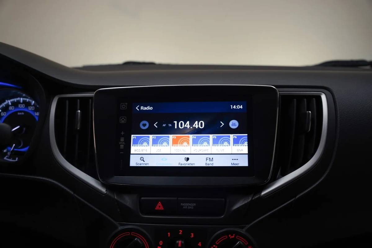 Suzuki Baleno Suzuki Baleno 1.2 Exclusive [ Navi Camera Trekhaak ]