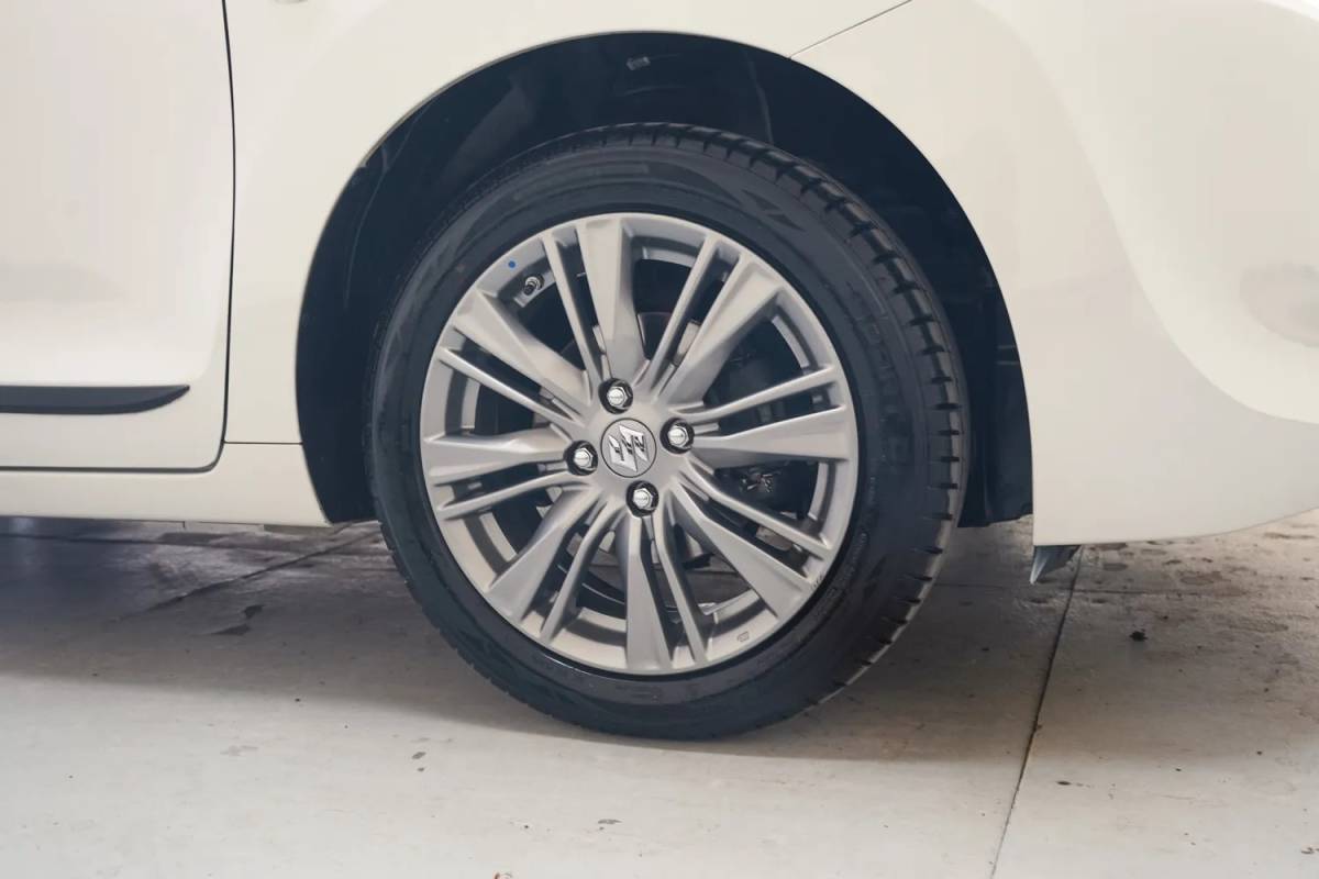 Suzuki Baleno Suzuki Baleno 1.2 Exclusive [ Navi Camera Trekhaak ]