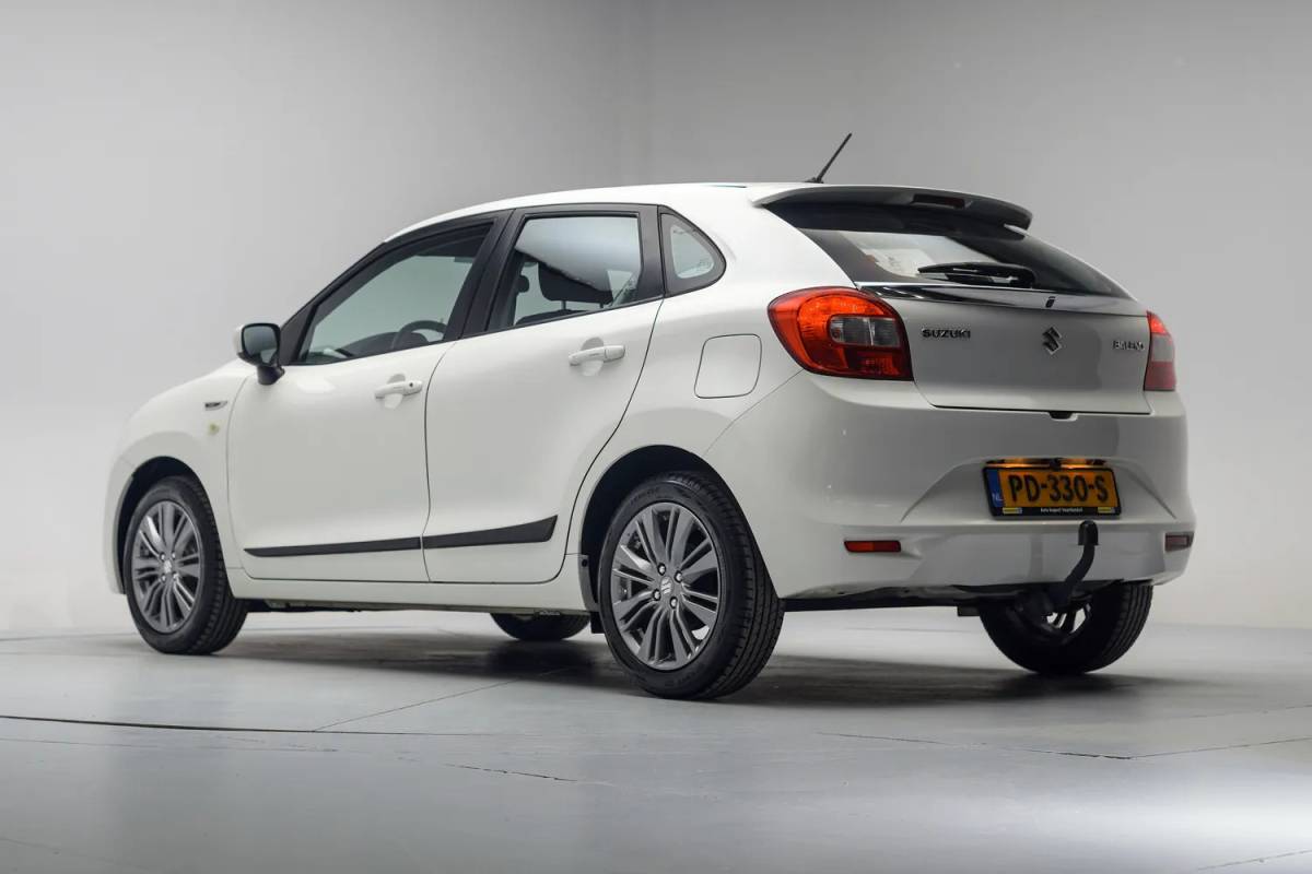 Suzuki Baleno Suzuki Baleno 1.2 Exclusive [ Navi Camera Trekhaak ]