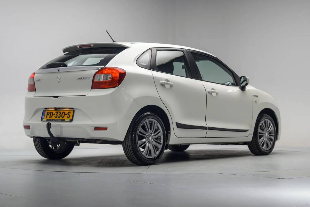 Suzuki Baleno Suzuki Baleno 1.2 Exclusive [ Navi Camera Trekhaak ]