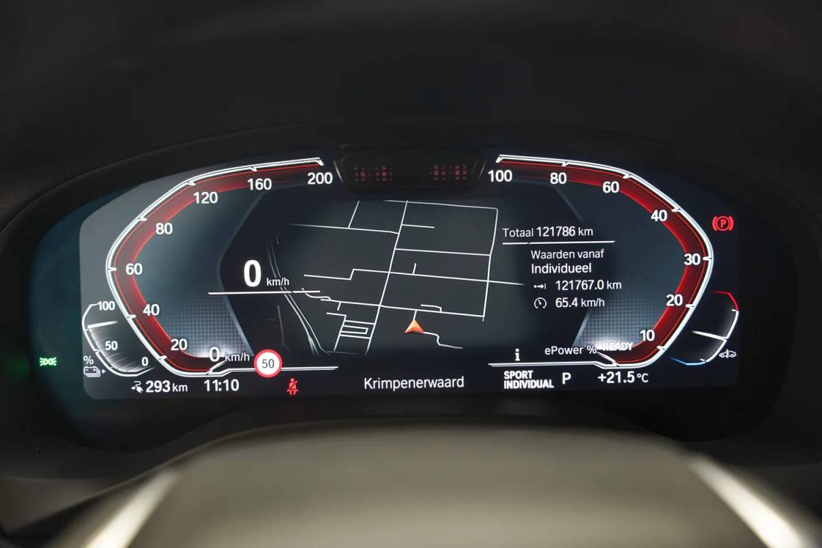 BMW iX3 BMW iX3 Executive 80 kWh 3 fase [ Panorama Navi Apple / Android Adapt.cruise Leder Stoelverwarming ]