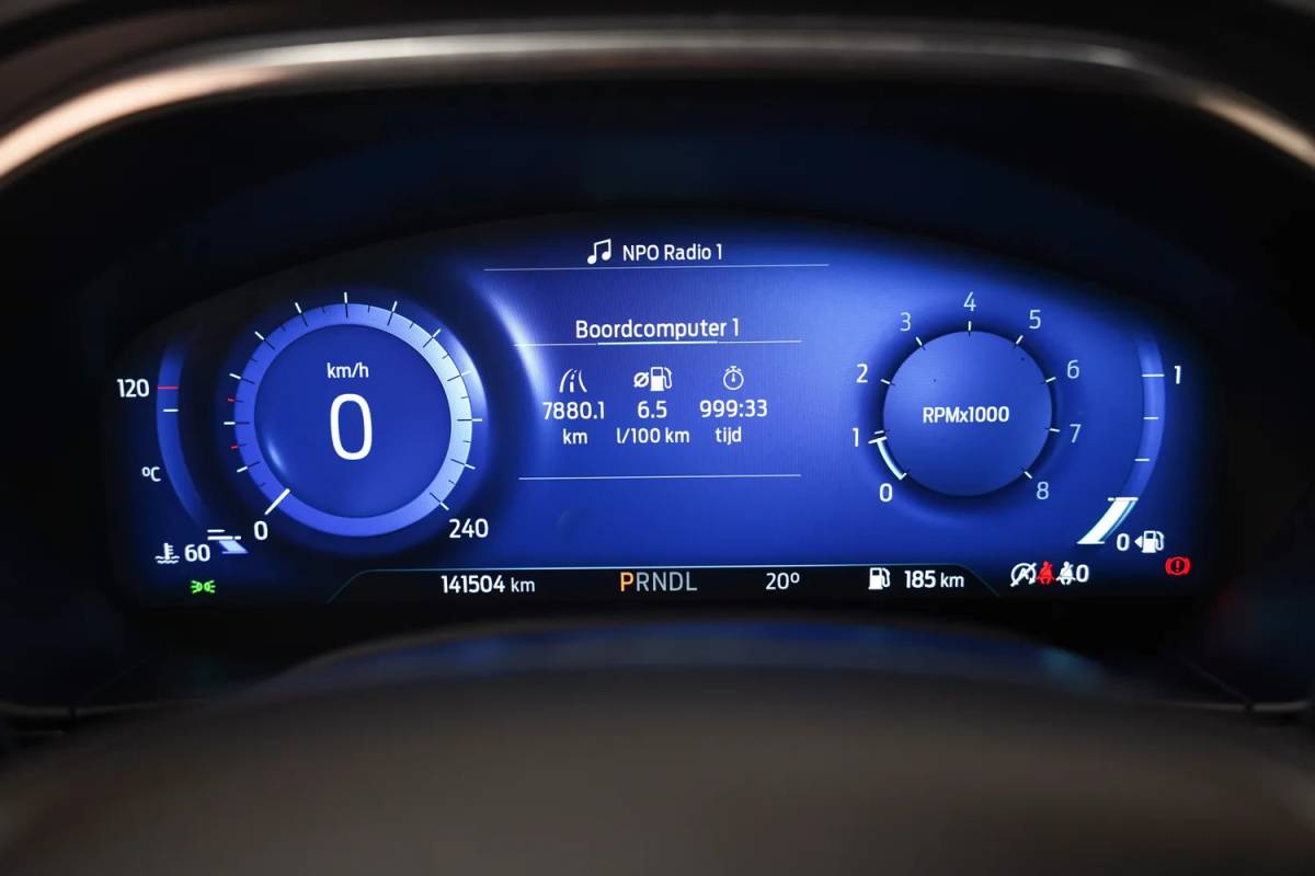 Ford Focus Ford Focus i.5 EcoB Wagon Active X Aut. [ECC / Clima Trekhaak Navi Apple / Android]