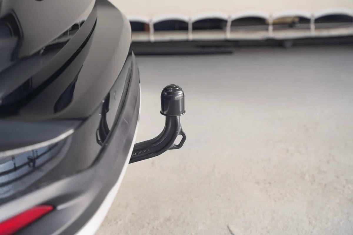 Ford Focus Ford Focus i.5 EcoB Wagon Active X Aut. [ECC / Clima Trekhaak Navi Apple / Android]