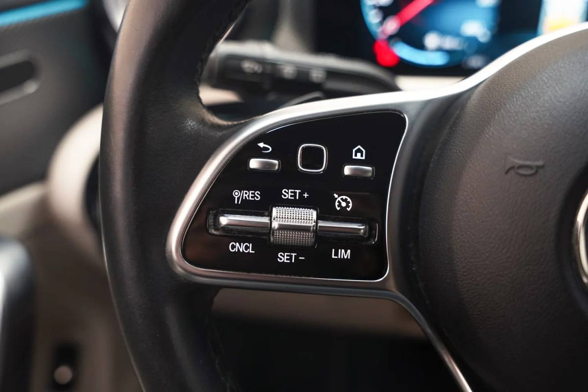 Mercedes-Benz CLA Mercedes-Benz CLA-Klasse 250e Business Solution Luxury Aut. [ Panoramadak Sfeerverlichting Camera Leder Widescreen ]