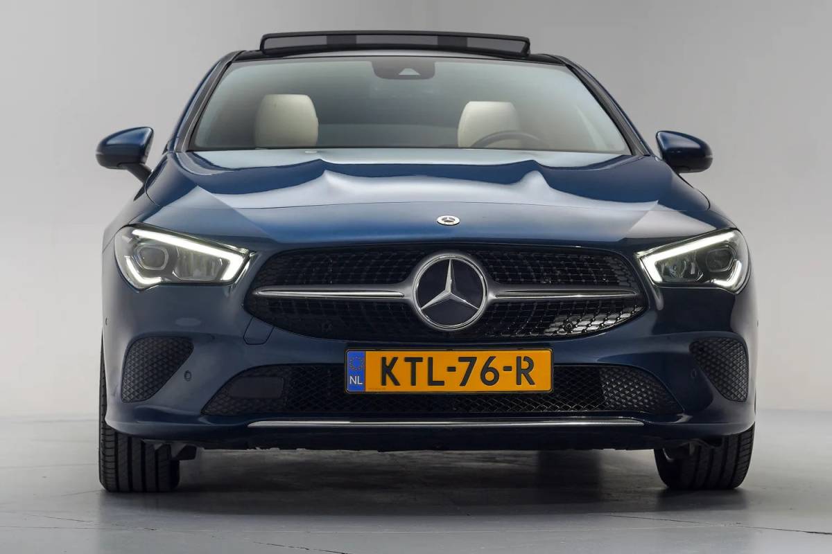 Mercedes-Benz CLA Mercedes-Benz CLA-Klasse 250e Business Solution Luxury Aut. [ Panoramadak Sfeerverlichting Camera Leder Widescreen ]