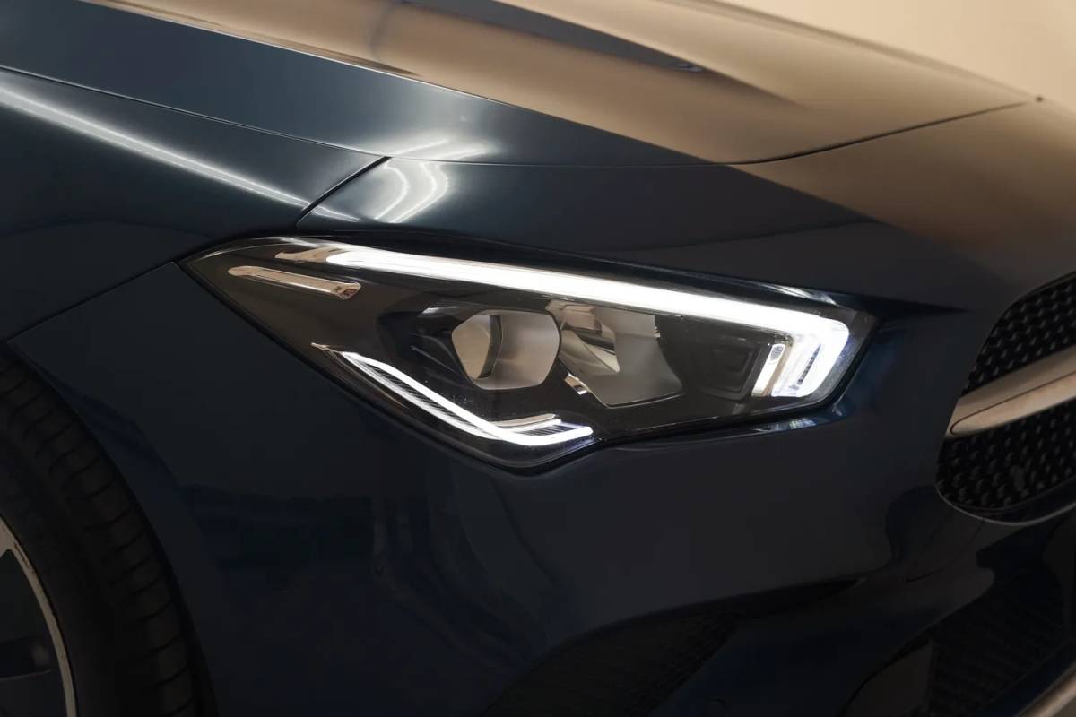 Mercedes-Benz CLA Mercedes-Benz CLA-Klasse 250e Business Solution Luxury Aut. [ Panoramadak Sfeerverlichting Camera Leder Widescreen ]