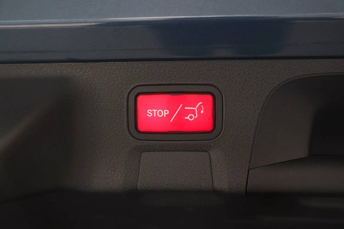 Mercedes-Benz CLA Mercedes-Benz CLA-Klasse 250e Business Solution Luxury Aut. [ Panoramadak Sfeerverlichting Camera Leder Widescreen ]