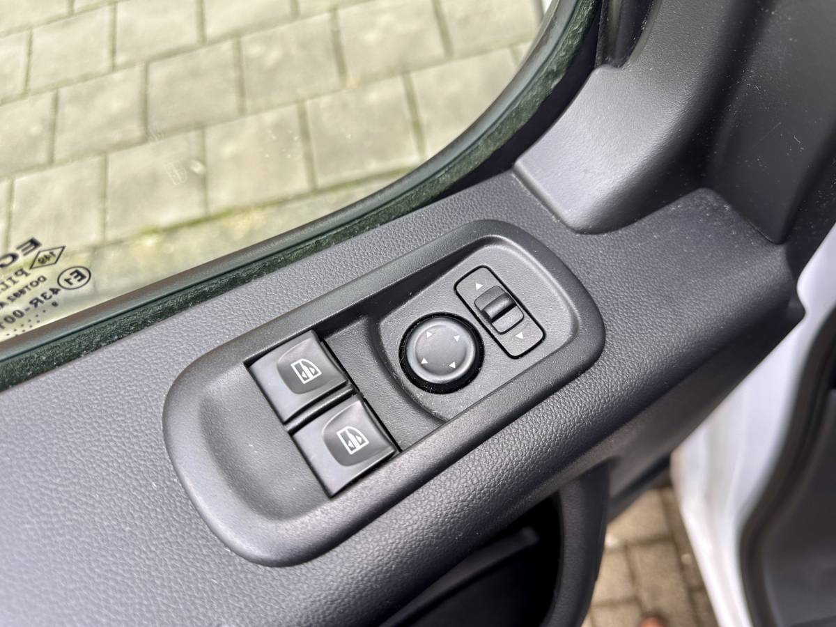 Opel Movano Opel Movano 2.3 CDTI BiTurbo L2H2 DC Start/Stop | Cruise Control | Achteruitrijcamera | Dodehoeksensor | Bluetooth | Airconditioning |