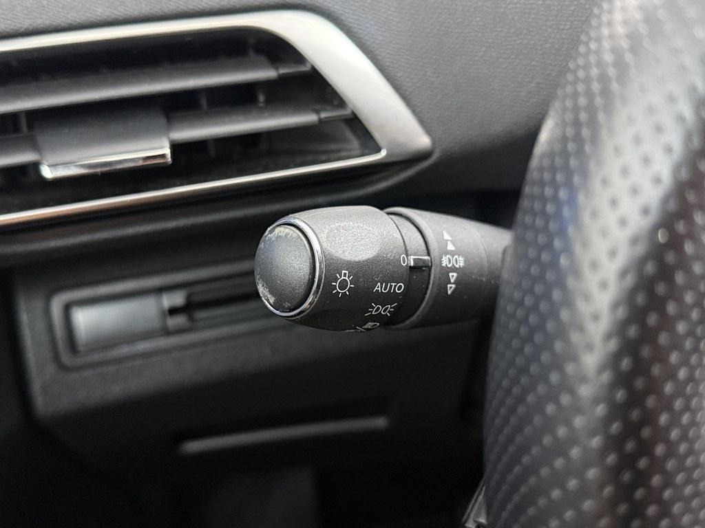 Peugeot 5008 Peugeot 5008 1.2T 130pk Aut.7P GT-Line Avantage Camera/H.Leder/ Nav/Ecc/Led/Vc/Dab/19inch