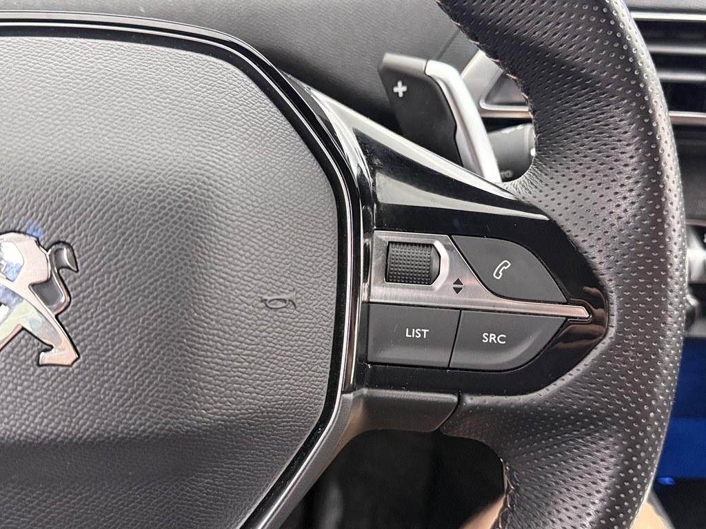 Peugeot 5008 Peugeot 5008 1.2T 130pk Aut.7P GT-Line Avantage Camera/H.Leder/ Nav/Ecc/Led/Vc/Dab/19inch