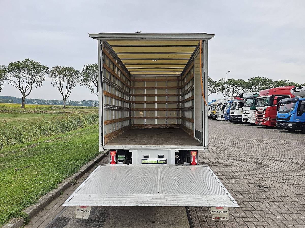 Iveco Daily IVECO DAILY 35S14       bakwagen laadklep!