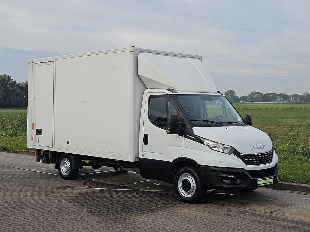 Iveco Daily IVECO DAILY 35S14       bakwagen laadklep!
