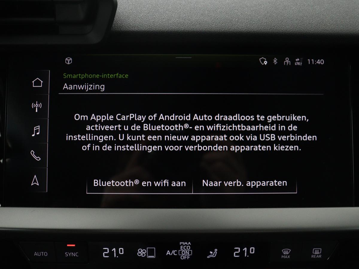 Audi A3 Audi A3 Limousine 30 TFSI S edition | Leder | Cruise control | Stoelverwarming | Drive select | Navigatie | Bluetooth | Carplay | Climate control | Virtueel dashboard | Full LED