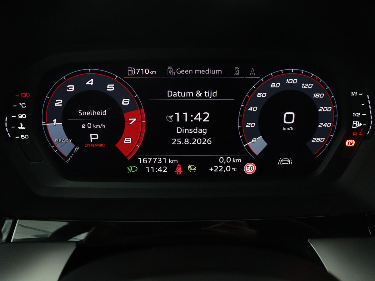 Audi A3 Audi A3 Limousine 30 TFSI S edition | Leder | Cruise control | Stoelverwarming | Drive select | Navigatie | Bluetooth | Carplay | Climate control | Virtueel dashboard | Full LED