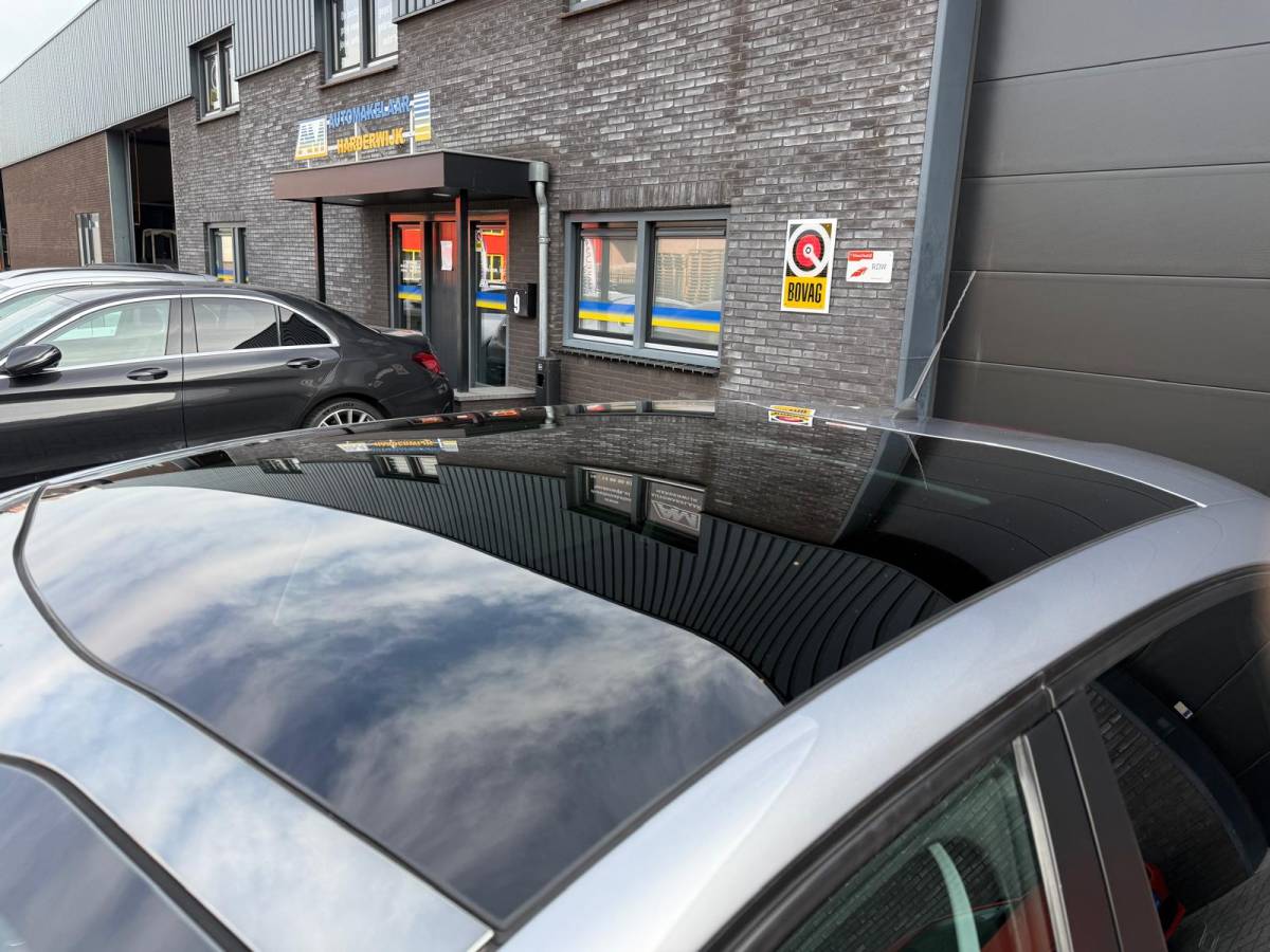 Peugeot 208 Peugeot 208 1.2 110PK GT-Line | 1E EIGENAAR | 3/6/12 MND GARANTIE | AUTOMAAT | PANO | NAVI | CARPLAY | CRUISE | LMV |