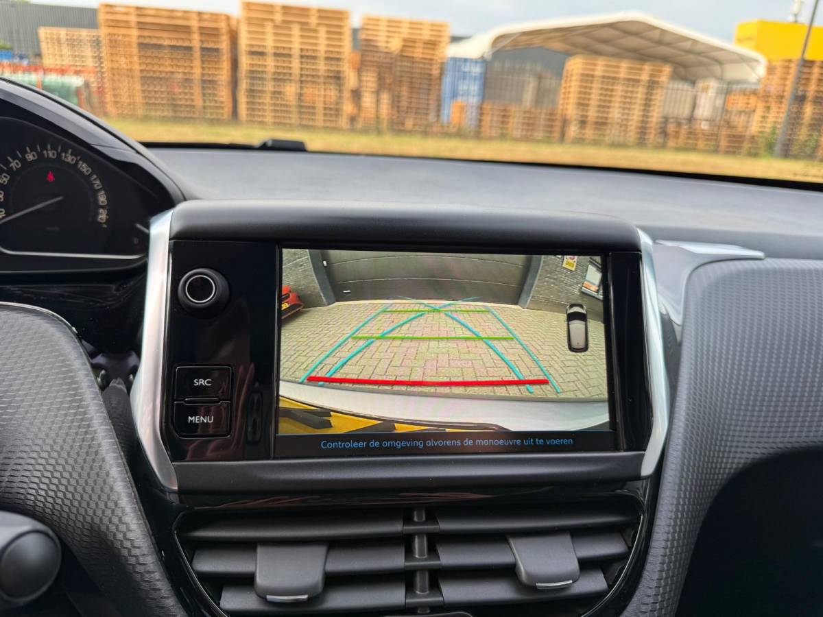 Peugeot 208 Peugeot 208 1.2 110PK GT-Line | 1E EIGENAAR | 3/6/12 MND GARANTIE | AUTOMAAT | PANO | NAVI | CARPLAY | CRUISE | LMV |