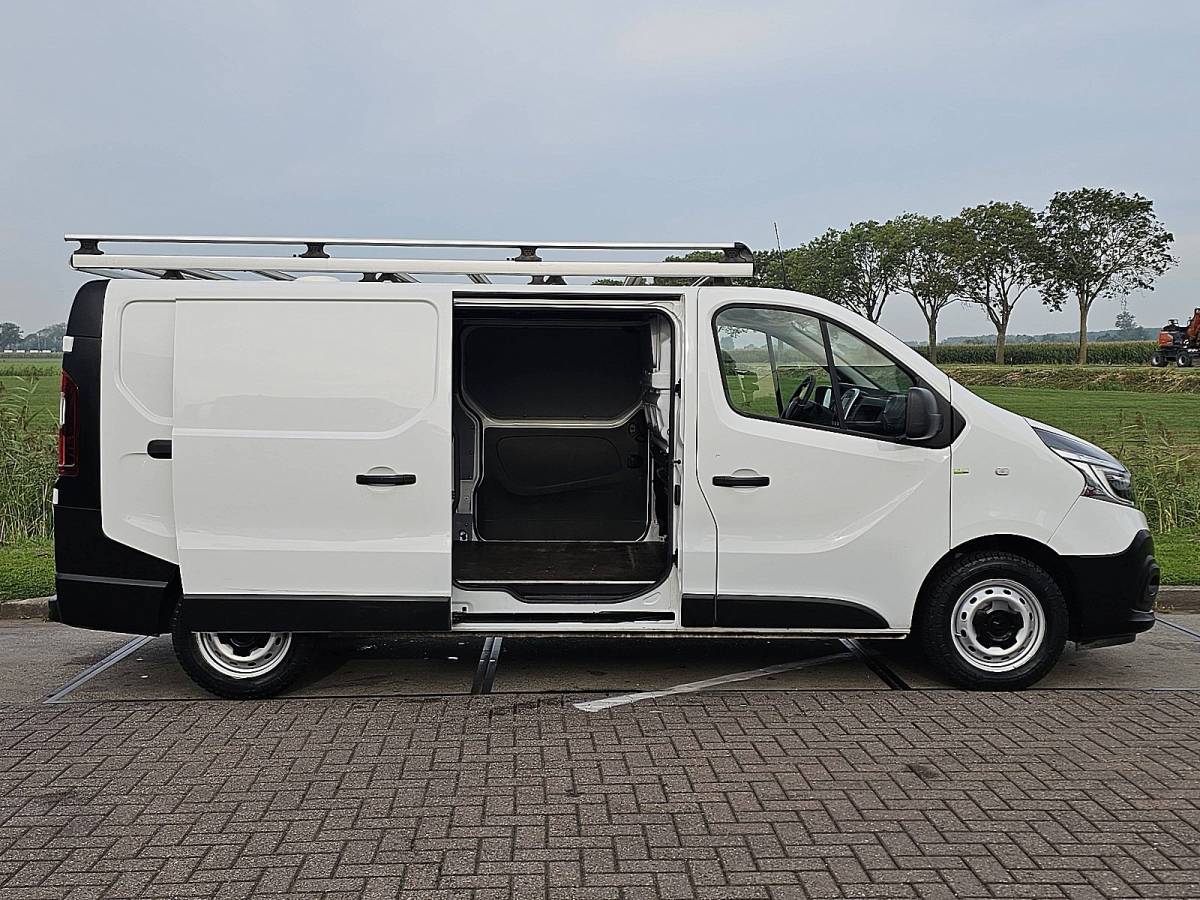 Renault Trafic RENAULT TRAFIC 2.0 DCI l2 2xzijdeur navi ac