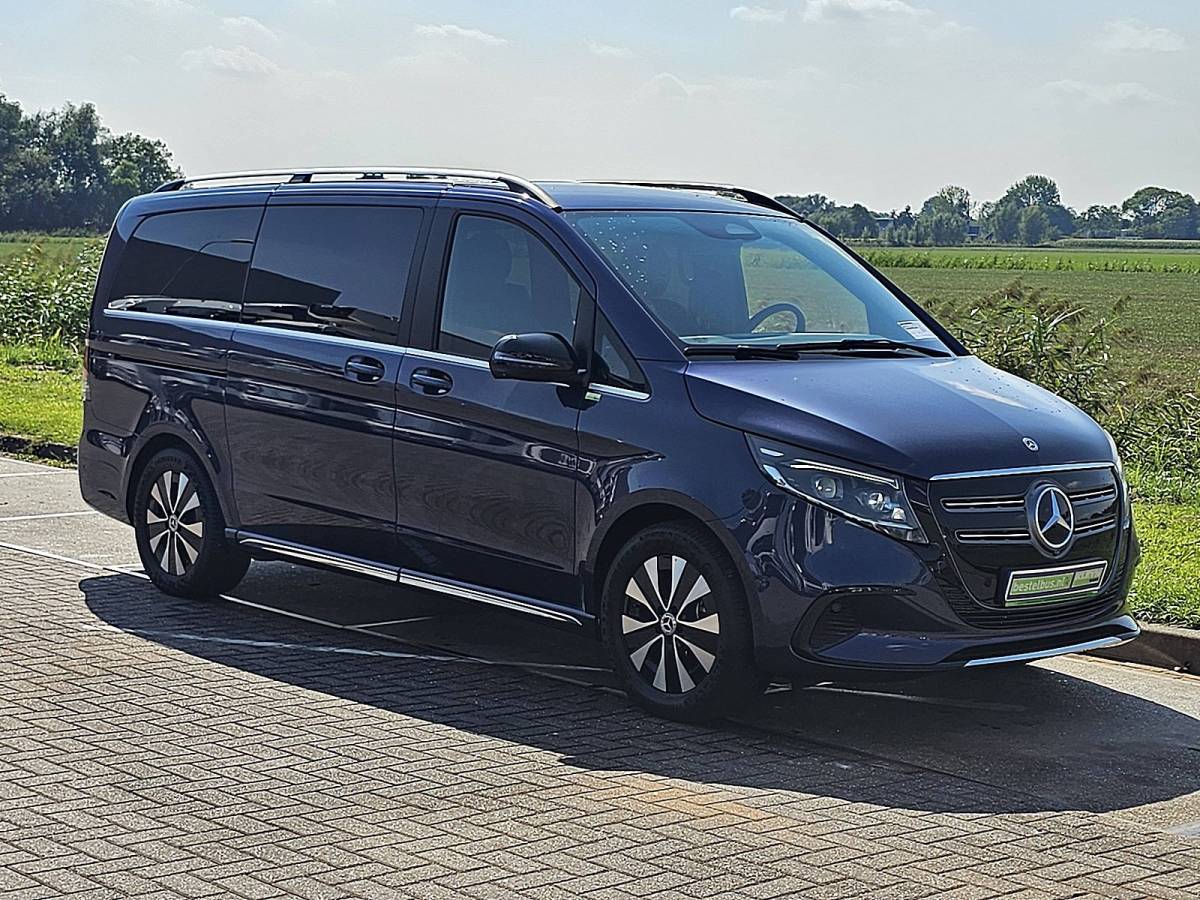 Mercedes-Benz EQV MERCEDES-BENZ EQV 300 wltp 364 kms 90kwh