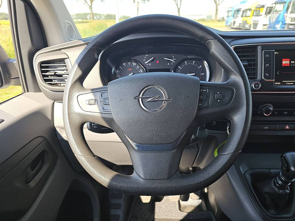 Opel Vivaro OPEL VIVARO 1.5 l2 navi trekhaak ac!