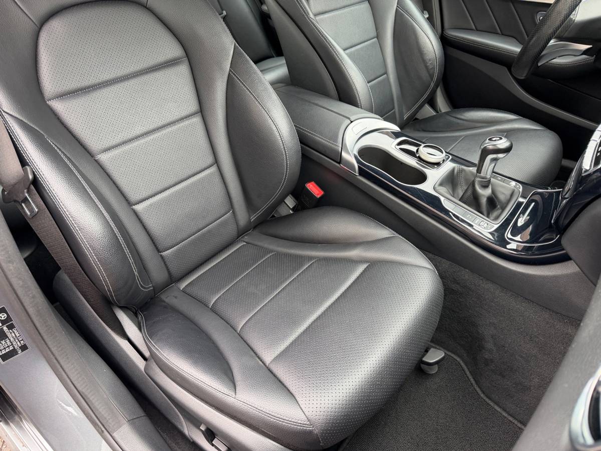 Mercedes-Benz C-Klasse Mercedes-Benz C-klasse 180 AMG Sport Edition PANODAK|LEDER|ORG NL