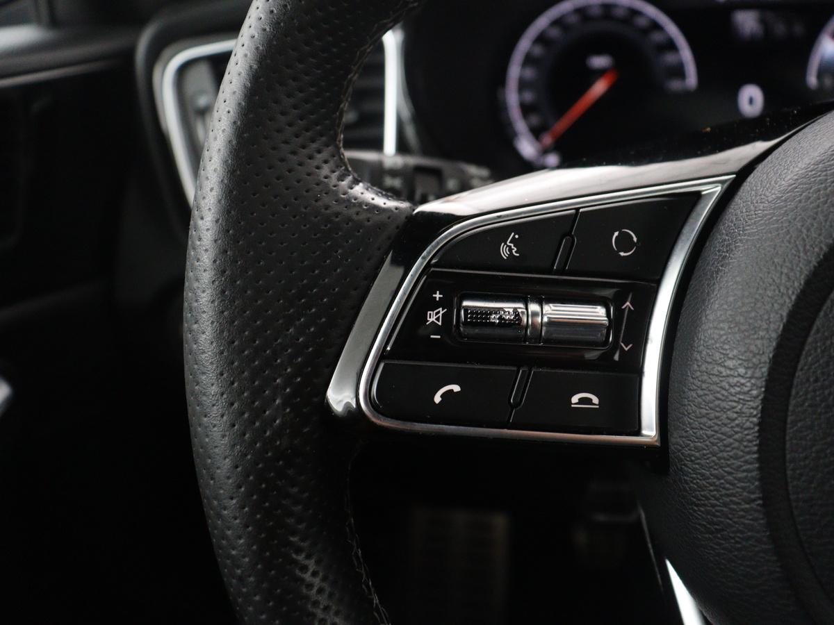 Kia ProCeed Kia ProCeed 1.0 T-GDI GT-Line | Panoramadak | Leder/alcantara | Cruise control | Stuur/stoelverwarming | Climate control | Carplay | Camera | Park assist | Trekhaak