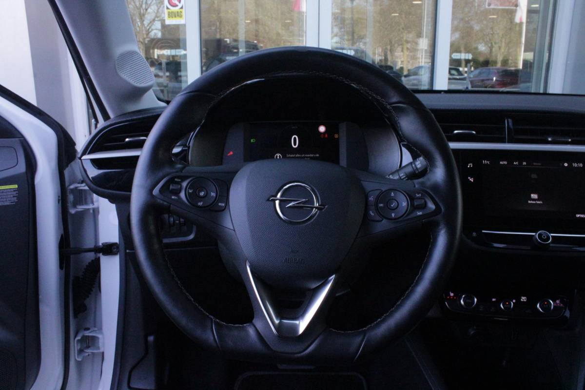 Opel Corsa-e Opel Corsa-e GS Line 50 kWh | APPLE CARPLAY/ANDROID AUTO | LED KOPLAMPEN | WINTER PAKKET: STOEL VERWARMING/STUUR VERWARMING | ZWART DAK | CLIMATE CONTROL | CRUISE CONTROL | DAB+ RADIO | ACHTERUITRIJ CAMERA | PARKEER SENSOREN ACHTER | SNEL LAADFUNCTIE |