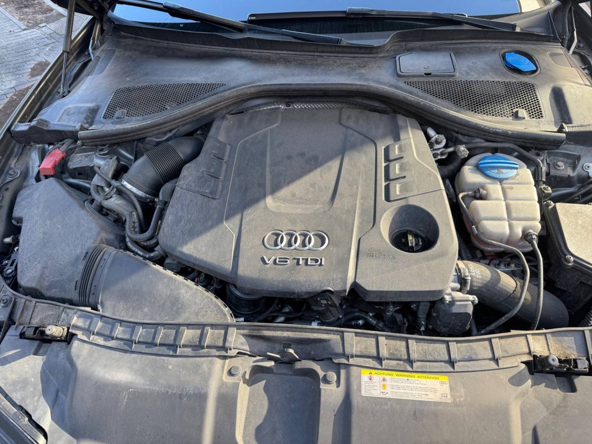 Audi A6 Audi A6 Avant 3.0 TDI quattro S-LINE *EXPORT E.U.*