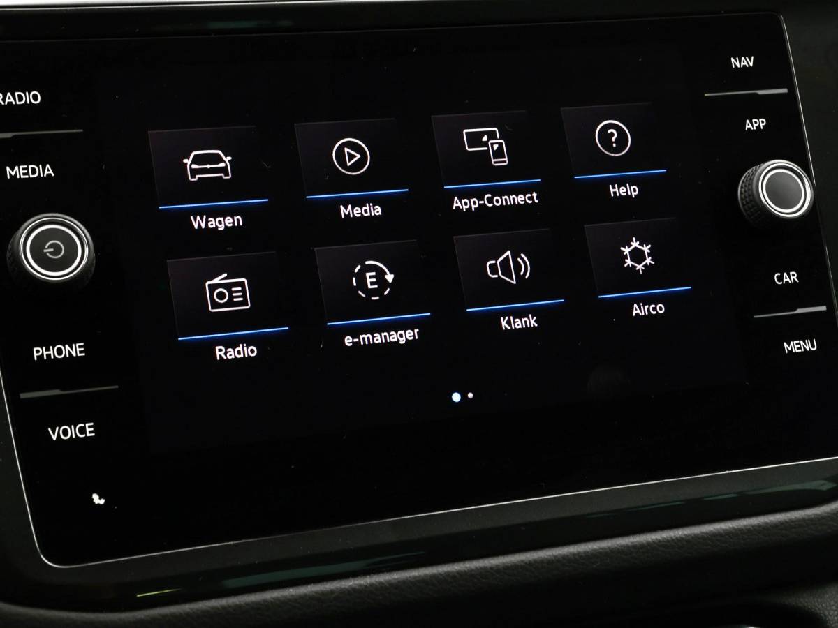 Volkswagen Tiguan Volkswagen Tiguan 1.4 TSI eHybrid 245pk DSG Life Business · Camera · Inklap. Trekhaak · Dodehoeksensor · ACC · Keyless · Elek. Achterklep · Apple/Android Car Play ·