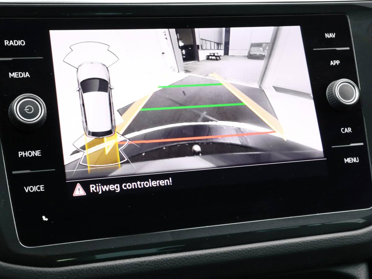 Volkswagen Tiguan Volkswagen Tiguan 1.4 TSI eHybrid 245pk DSG Life Business · Camera · Inklap. Trekhaak · Dodehoeksensor · ACC · Keyless · Elek. Achterklep · Apple/Android Car Play ·