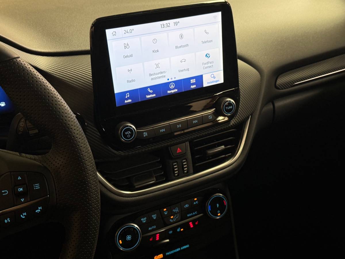 Ford Puma Ford PUMA 1.0 EcoBoost Hybrid ST-Line | Stuur/Stoelverwarming | Camera | Carplay | Led