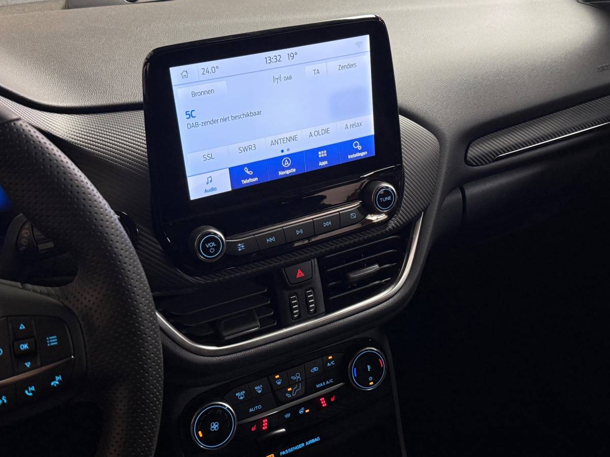 Ford Puma Ford PUMA 1.0 EcoBoost Hybrid ST-Line | Stuur/Stoelverwarming | Camera | Carplay | Led