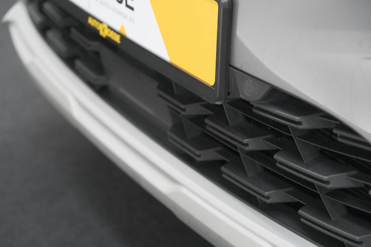 Renault Captur Renault Captur 1.6 E-Tech full hybrid 145 techno | Trekhaak | Pack Full Screen | Camera | Parkeersensoren | Apple Carplay