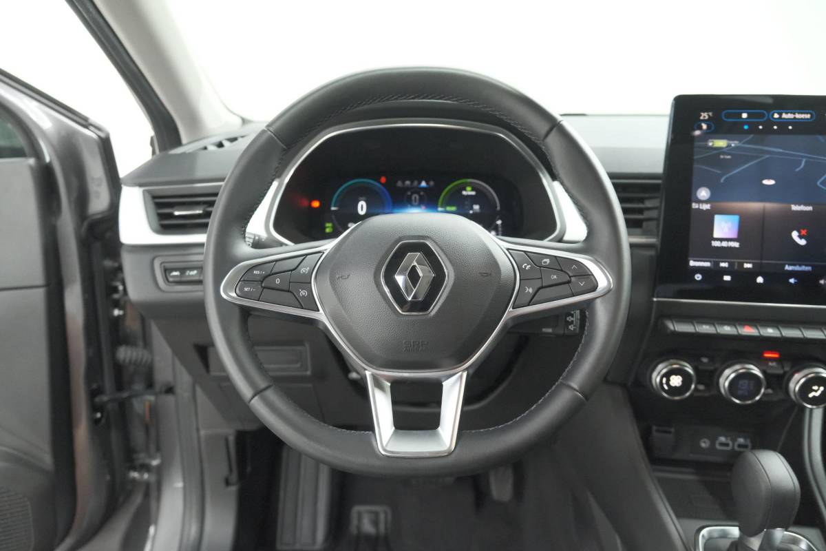 Renault Captur Renault Captur 1.6 E-Tech full hybrid 145 techno | Trekhaak | Pack Full Screen | Camera | Parkeersensoren | Apple Carplay