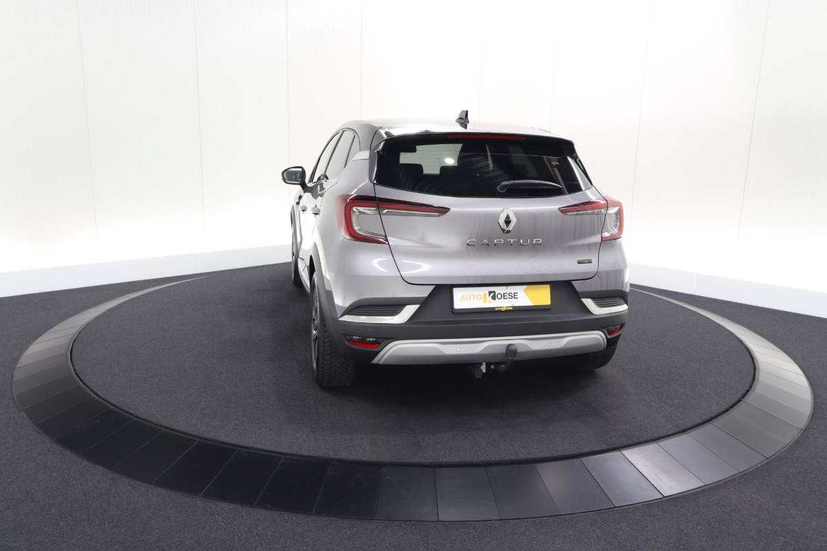 Renault Captur Renault Captur 1.6 E-Tech full hybrid 145 techno | Trekhaak | Pack Full Screen | Camera | Parkeersensoren | Apple Carplay
