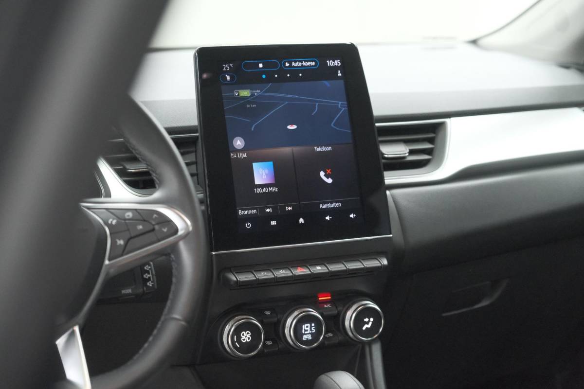 Renault Captur Renault Captur 1.6 E-Tech full hybrid 145 techno | Trekhaak | Pack Full Screen | Camera | Parkeersensoren | Apple Carplay
