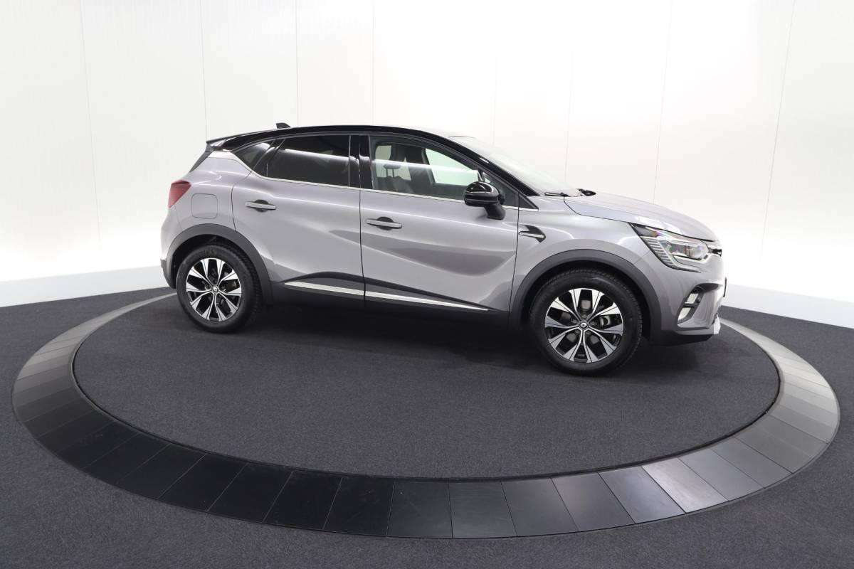 Renault Captur Renault Captur 1.6 E-Tech full hybrid 145 techno | Trekhaak | Pack Full Screen | Camera | Parkeersensoren | Apple Carplay