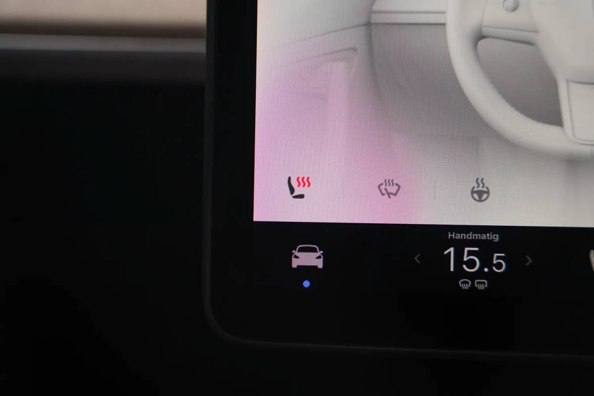 Tesla Model Y Tesla Model Y Long Range Dual Motor AWD [ FSD Pano Leder Stuur-&stoelverwarming ]