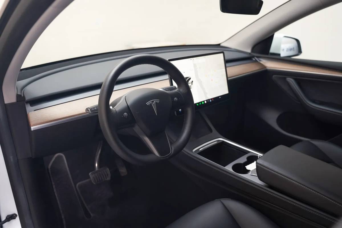 Tesla Model Y Tesla Model Y Long Range Dual Motor AWD [ FSD Pano Leder Stuur-&stoelverwarming ]