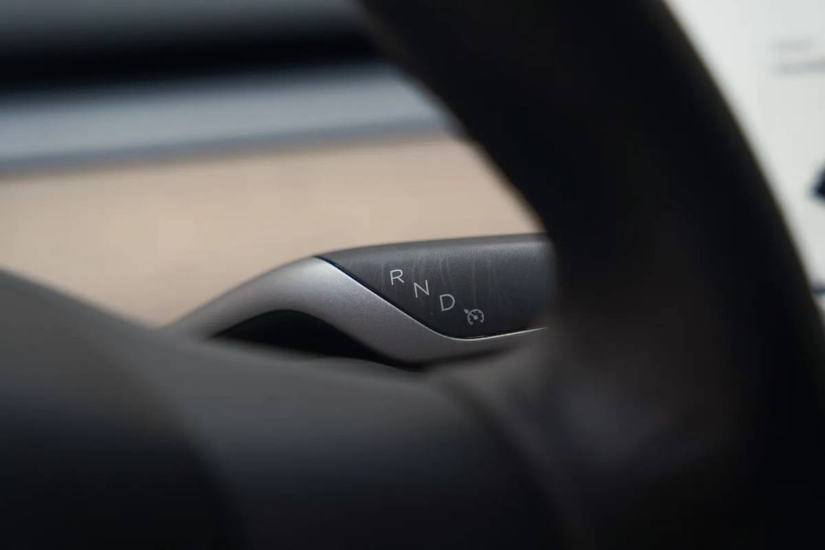 Tesla Model Y Tesla Model Y Long Range Dual Motor AWD [ FSD Pano Leder Stuur-&stoelverwarming ]