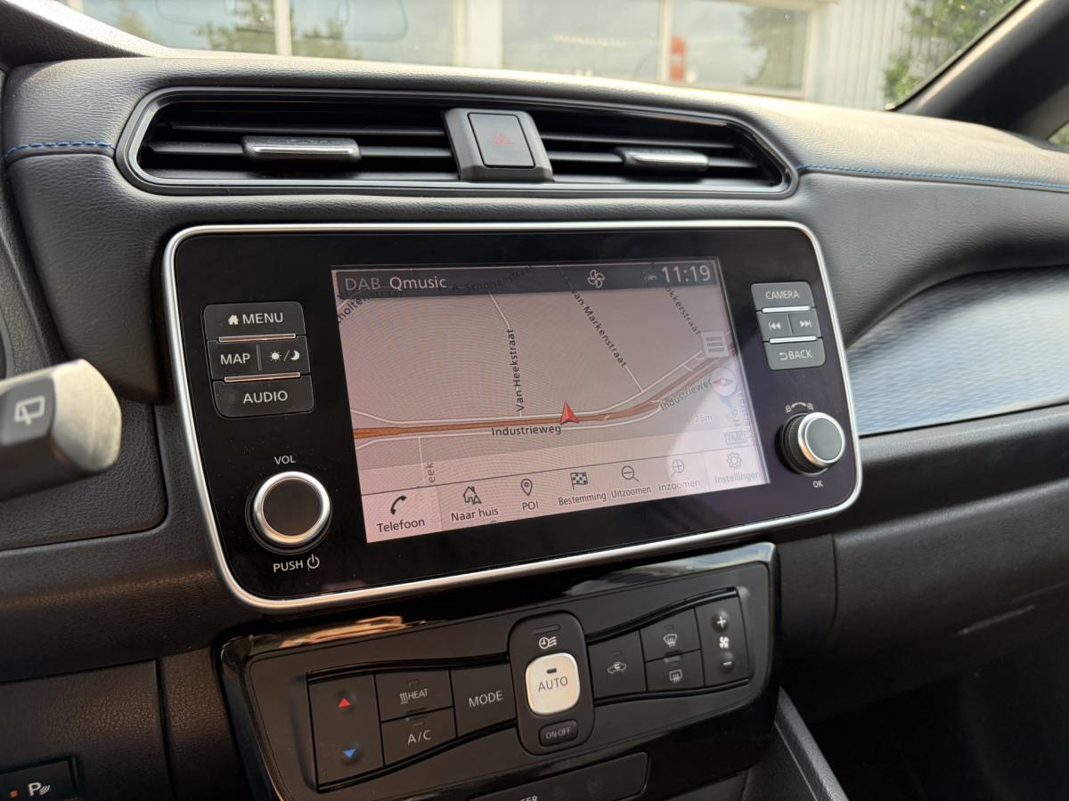 Nissan Leaf Nissan LEAF N-Connecta 40 kWh | SOH 89,6% | 360° Camera | Stoelvrw. | Carplay | Rijklaar met beurt & garantie!