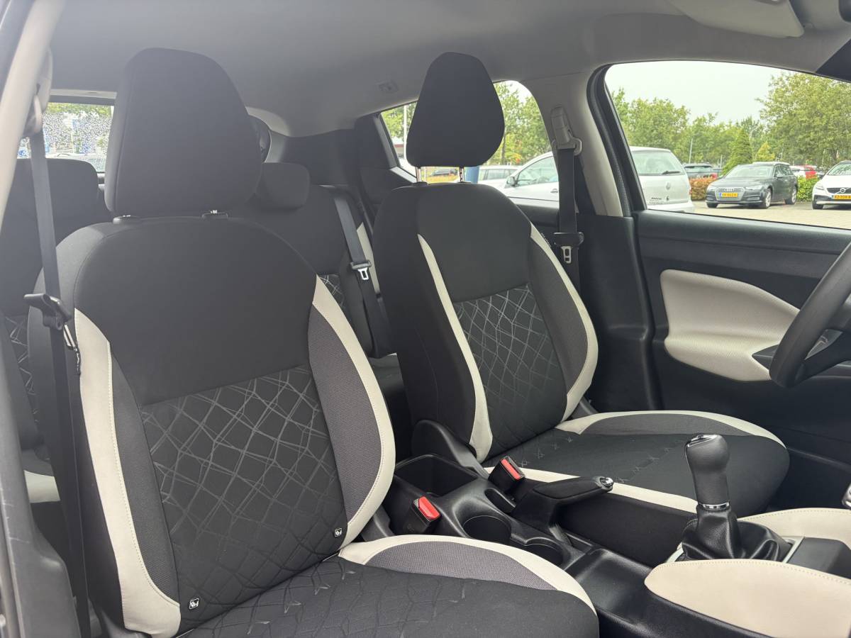 Nissan Leaf Nissan LEAF N-Connecta 40 kWh | SOH 89,6% | 360° Camera | Stoelvrw. | Carplay | Rijklaar met beurt & garantie!