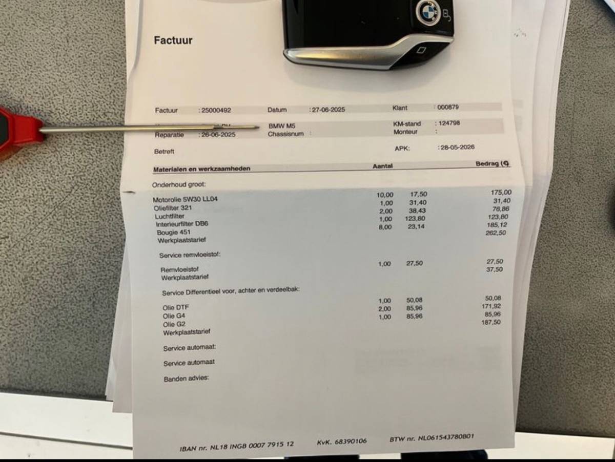 BMW M5 BMW 5-serie M5 Volledig onderhouden en Bomvol opties!