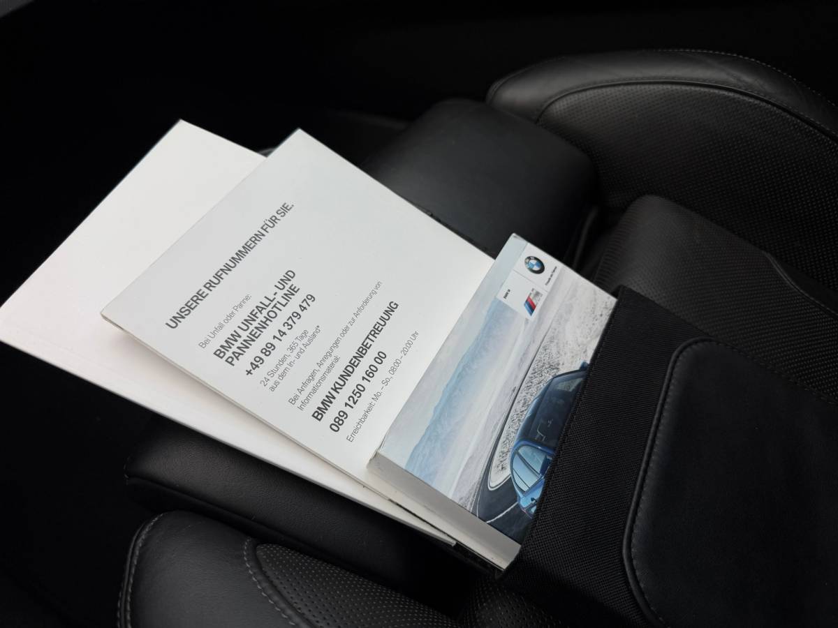 BMW M5 BMW 5-serie M5 Volledig onderhouden en Bomvol opties!