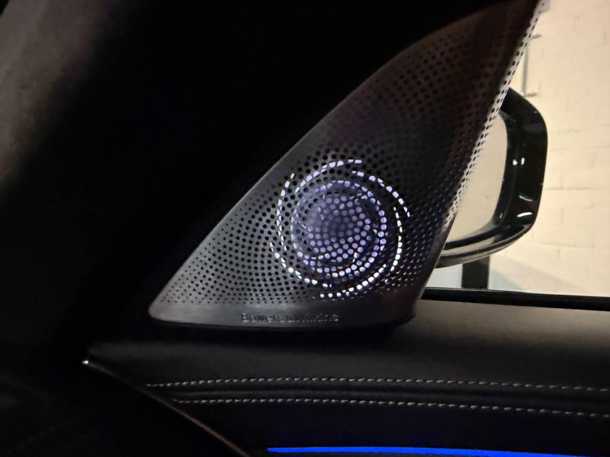 BMW M5 BMW 5-serie M5 Volledig onderhouden en Bomvol opties!