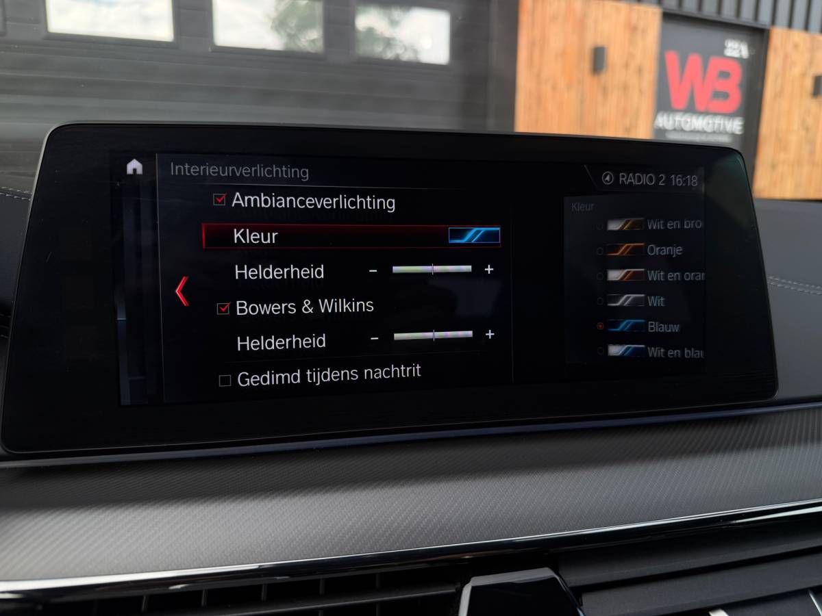 BMW M5 BMW 5-serie M5 Volledig onderhouden en Bomvol opties!