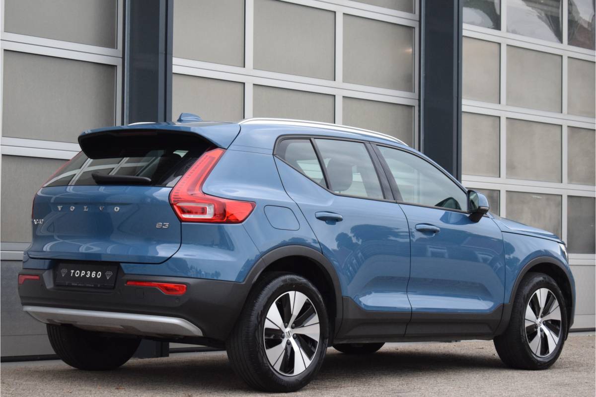 Volvo XC40 Volvo XC40 2.0 B3 Core | Camera | ACC | 4cilinder!  apple carplay | android auto