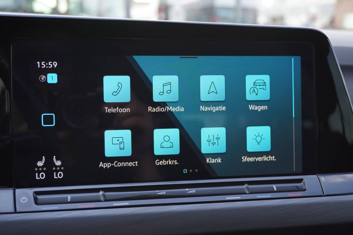 Volkswagen Golf Volkswagen Golf Variant 1.5 eTSI Style | Automaat | Airco | Navigatie | Carplay | Elek. pakket | Vol opties | Inruil mogelijk