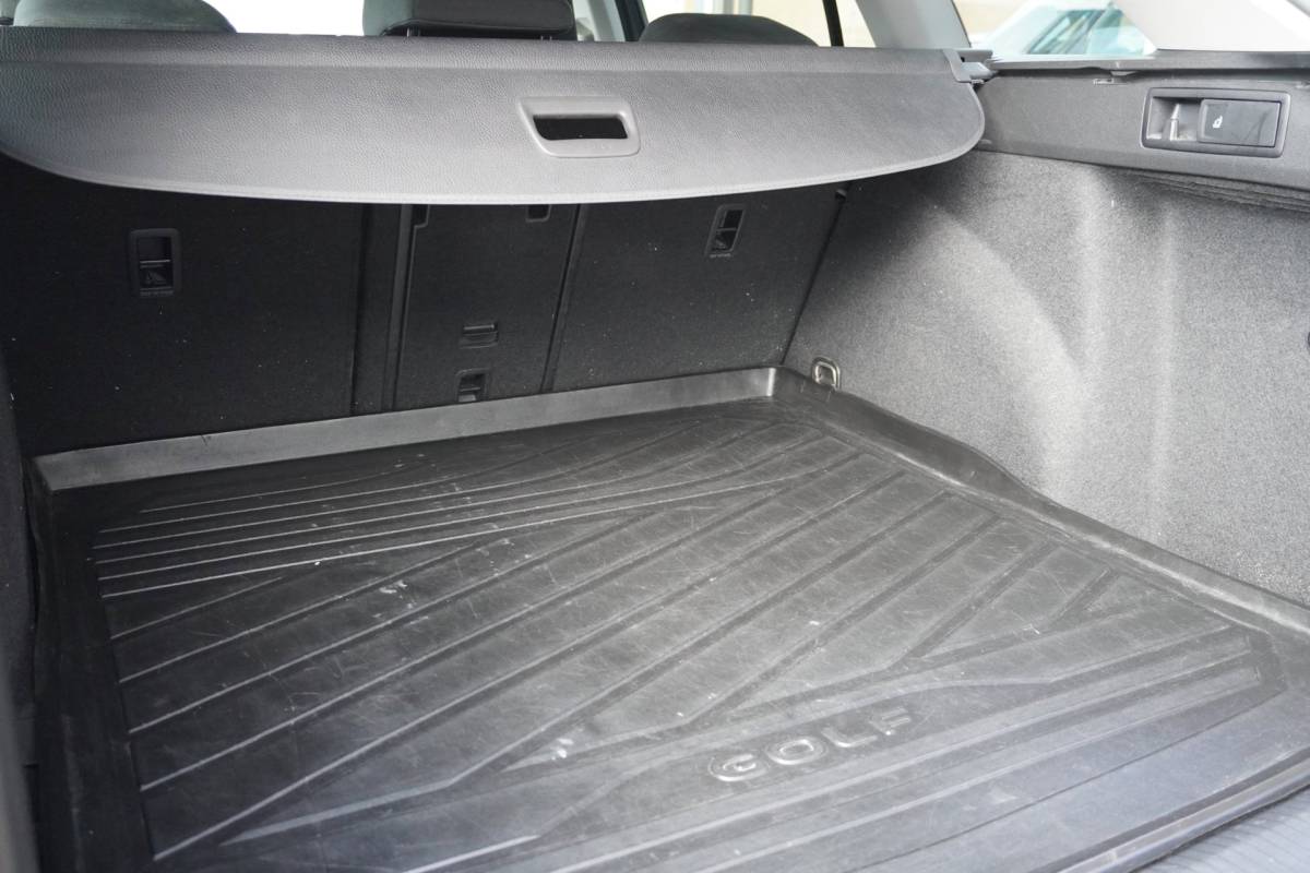 Volkswagen Golf Volkswagen Golf Variant 1.5 eTSI Style | Automaat | Airco | Navigatie | Carplay | Elek. pakket | Vol opties | Inruil mogelijk