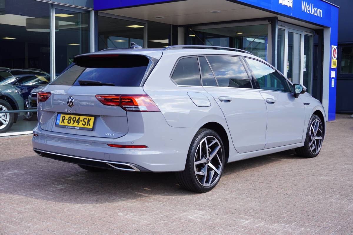 Volkswagen Golf Volkswagen Golf Variant 1.5 eTSI Style | Automaat | Airco | Navigatie | Carplay | Elek. pakket | Vol opties | Inruil mogelijk